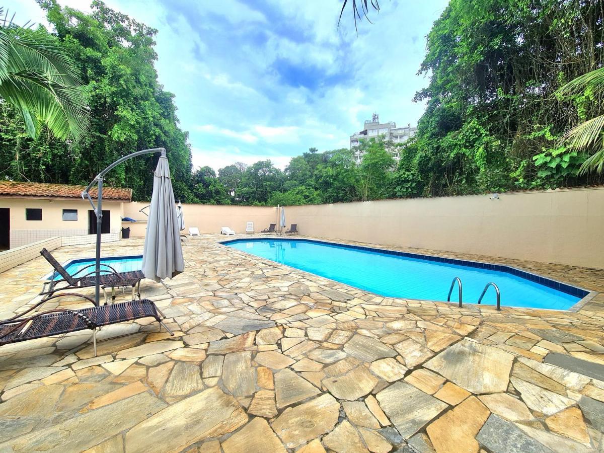 Com Piscina No Itagua Em * Ubatuba
