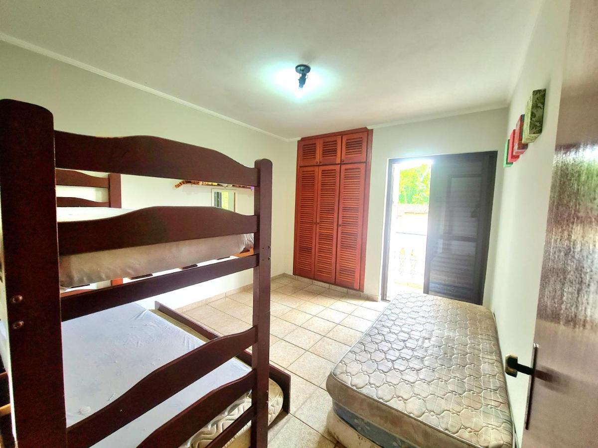 Com Piscina No Itagua Em *