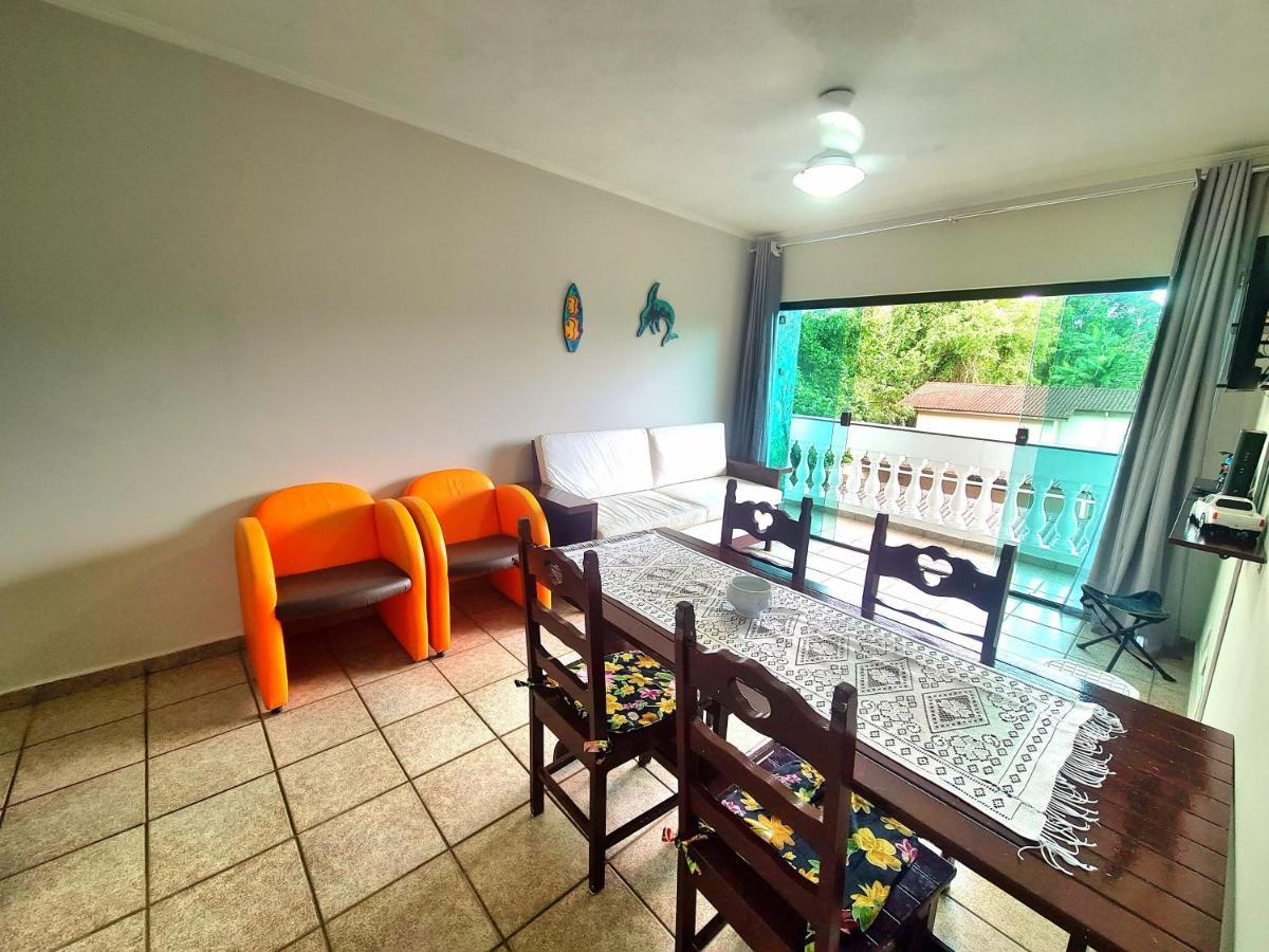 Com Piscina No Itagua Em